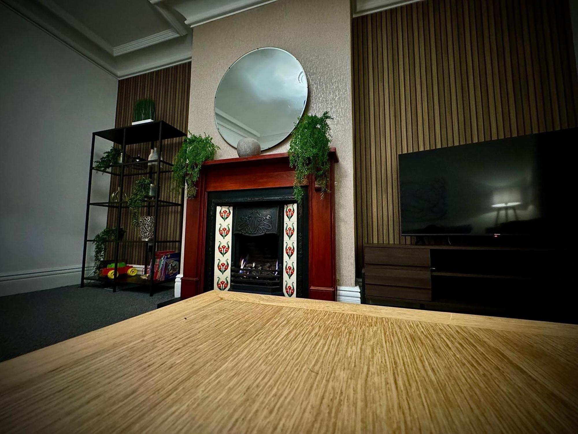 Vila Sleeps10-Parking-Garden-Hottub-Petfriendly Blackpool Exteriér fotografie